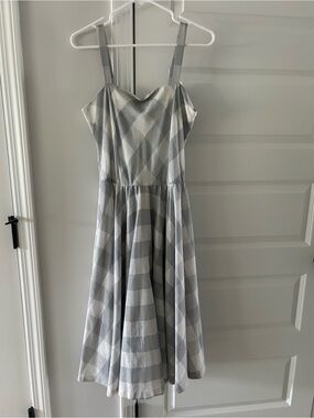 Vintage Retro 70’s Swing Dress Light Gray Plaid Sleeveless